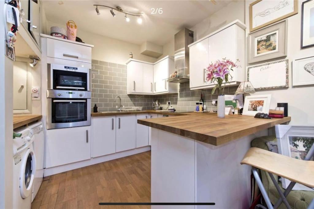 Lovely 1 Bedroom Apartment In West Kensington Londres Extérieur photo